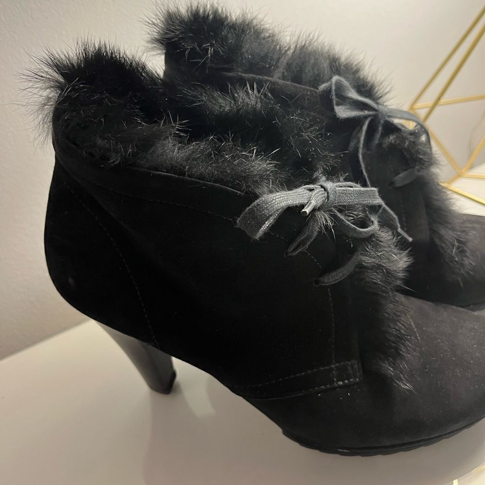 PaulâGreenâMunchen FurâLinedâBooties - Picture 7 of 10